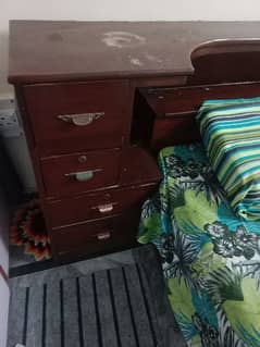 Bed and Side table Drawers