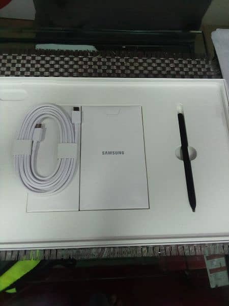 Samsung Galaxy S8 Ultra Tablet 5
