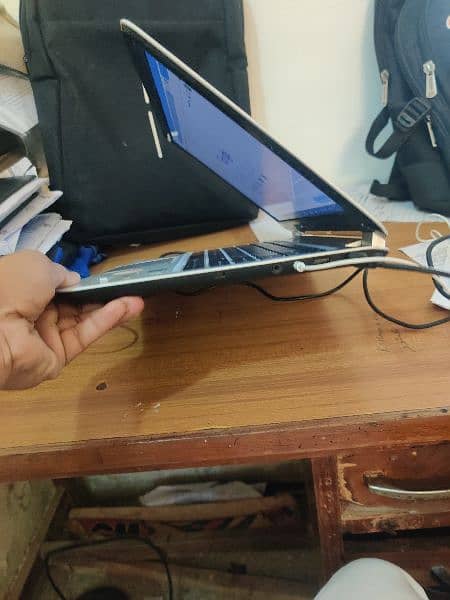 HP Laptop For Sell 4
