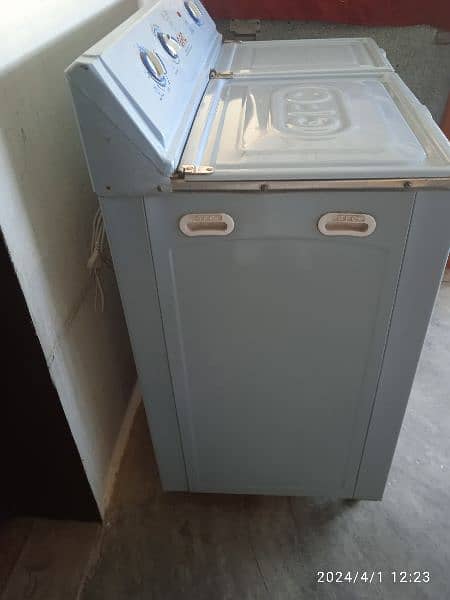 GFC washing machine+ Dryer 3