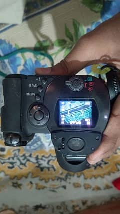 Konica Minolta DiMAGE Z3 4.0MP Digital Camera 0
