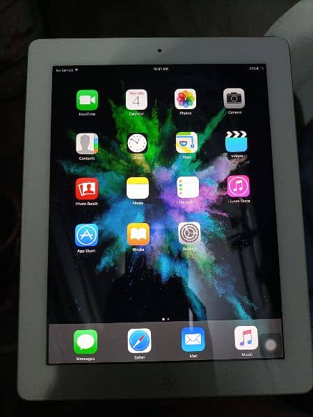 iPad 3rd Generation With Cable 4