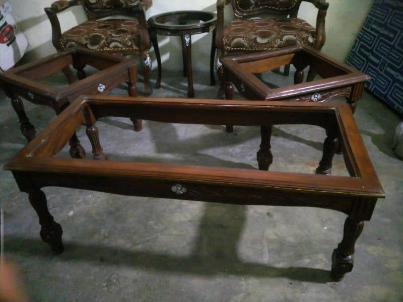Chinioti Chairs/coffee table/3 tables set 9