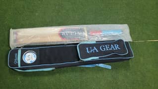 UA GEAR Cricket Bat Kit. 0