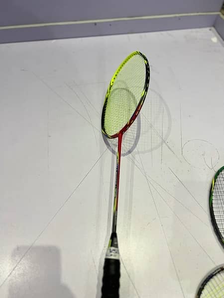 VS CHALLENGER-740 badminton racket 1