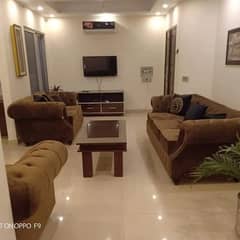 Two bed Luxury appartment on daily basis for rent in bahria town Lahor 0