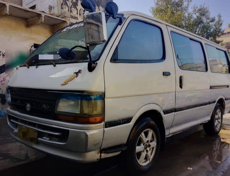 Toyota Hiace 1991 Van 15 Seater,Diesel Engine,CD number(whatsapp only) 3