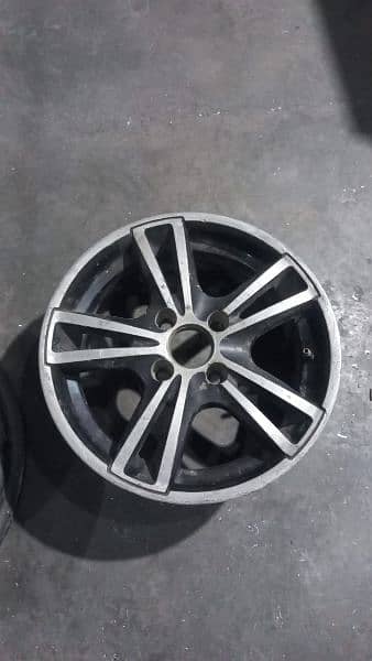 14 Size 3 Rims For Sell 1