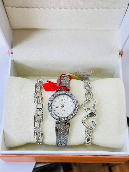 Women's watches for sale/ girls watch 3