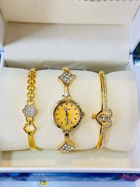 Women's watches for sale/ girls watch 16