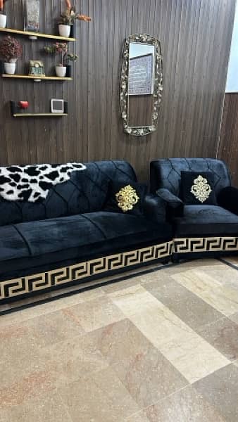 Newly cushioned Black Velvet 5 seater sofa set 1