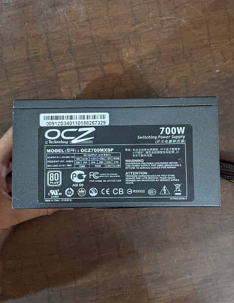 OCZ MODXTREAM-PRO 700 Watt Gaming Power Supply 80 Plus Certified 0