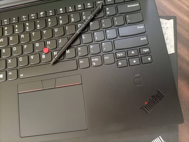 Lenovo ThinkPad X1 Yoga Core i7 8th Gen 16GB Ram 256GB SSD Non Touch 10