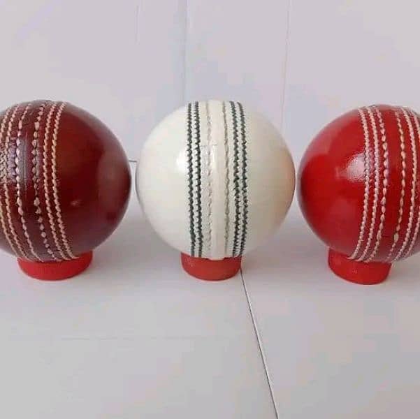 Pink cricket Ball available Top Quality 11