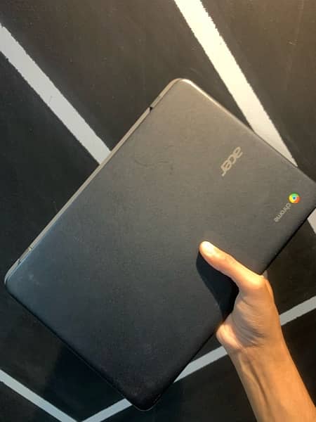 Acer Chromebook C732t (touch) 5