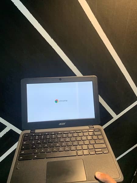 Acer Chromebook C732t (touch) 8