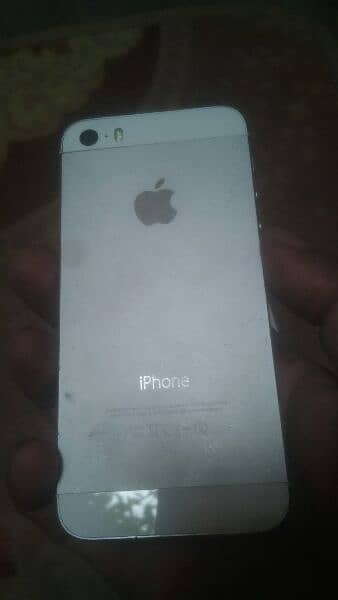 I'm selling my 2 i fhon 4s 2 ifhon 5s  64 gb 1