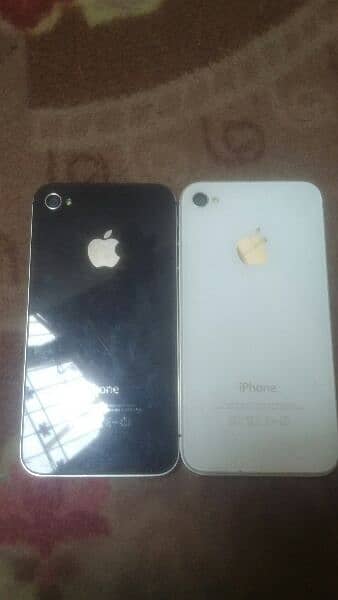 I'm selling my 2 i fhon 4s 2 ifhon 5s  64 gb 15