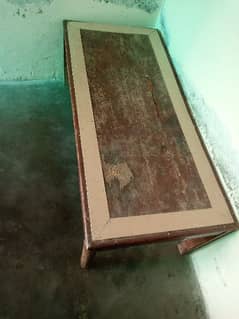 wooden table 0
