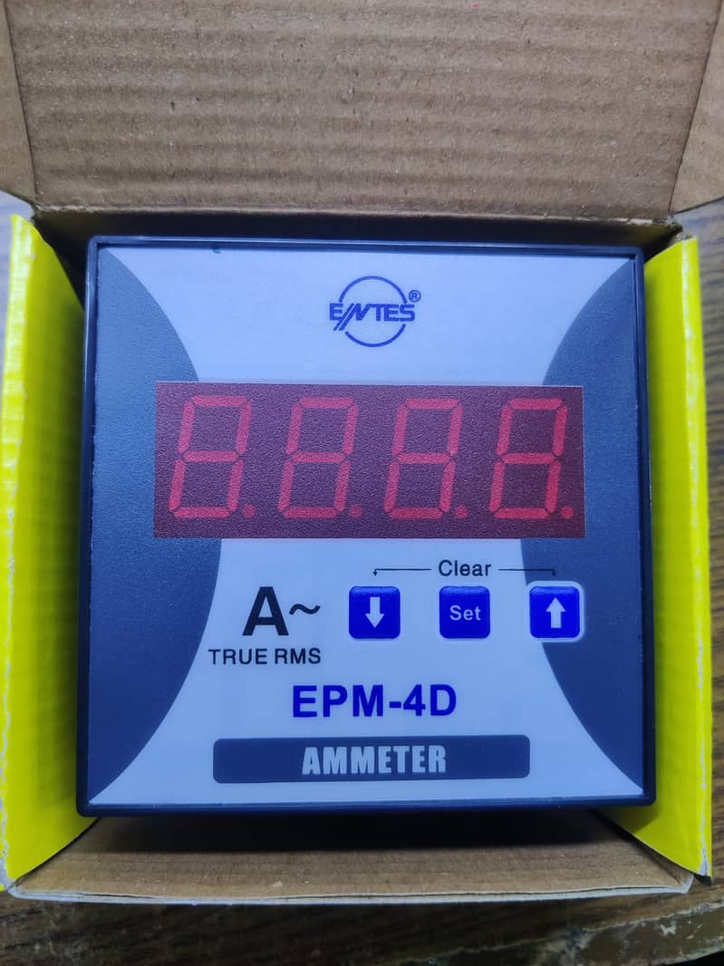 Volt and Amp meter 3