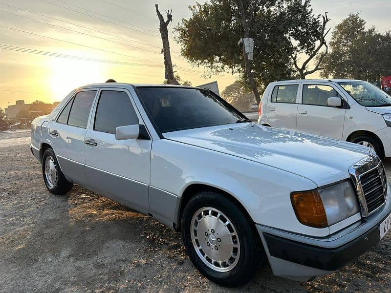 Mercedes 1987 / 2007 2