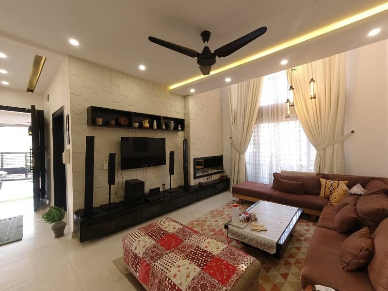 Corner House Spread Over 13 Marla In DHA Phase 3 - Block B Available 17