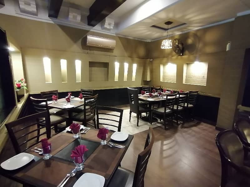 11 Marla Commercial Riaz Family Restaurant In Model Town For Rent 10