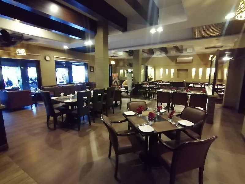 11 Marla Commercial Riaz Family Restaurant In Model Town For Rent 15