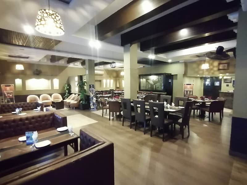 11 Marla Commercial Riaz Family Restaurant In Model Town For Rent 18