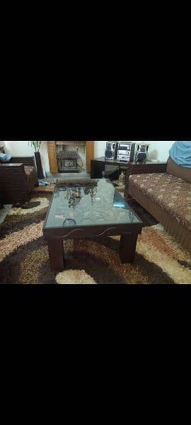 Very beautiful heavy carved center table 03335138001