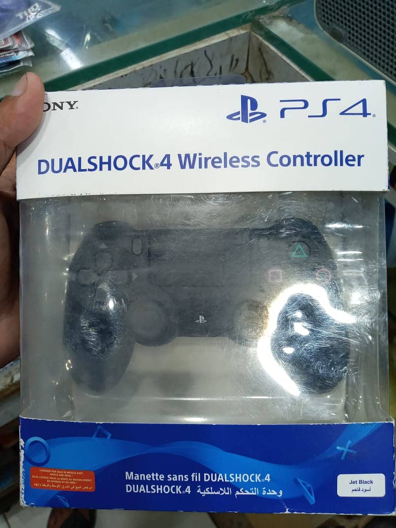 Playstation PS4 Controller Dualshock4  (BRAND NEW) 1