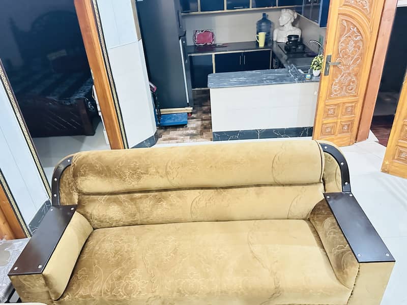 3-2-1 sofa set for sale 100% New and un used #03015480446 2