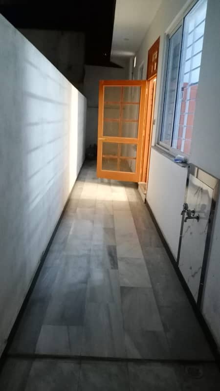 tile flooring full house for rent in cbr town 5