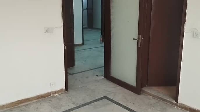 6 Marla 2nd Floor Office For Rent Good Location And Reasonable Price 36