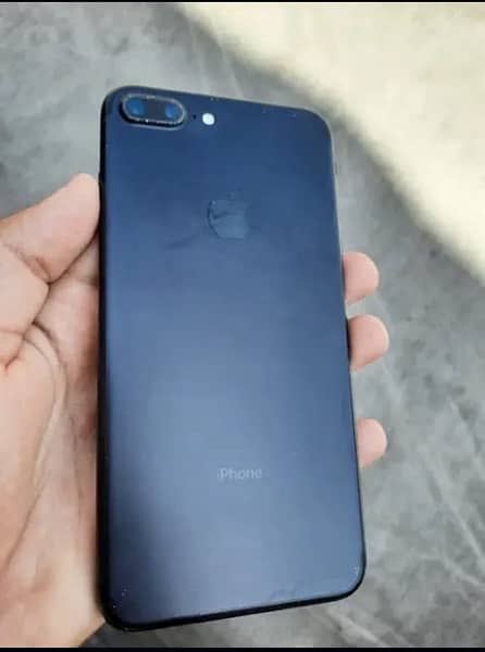 iPhone 7plus parts available ha lcd or battery nhi ha 0