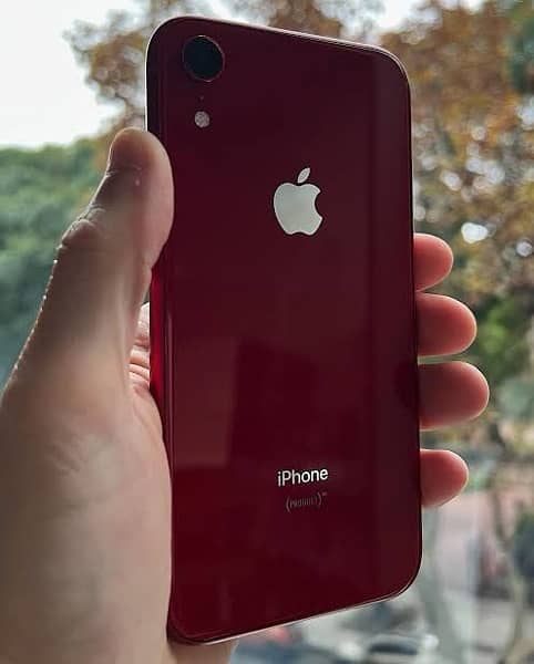 iPhone xr / Red colour / 64gb / LLA model / 10/10 condition/jv 2
