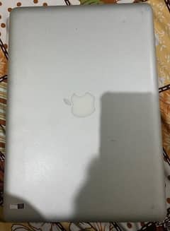 Apple MacBook Pro 0