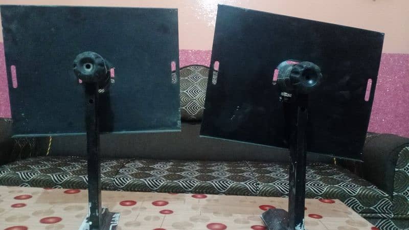 TV wall mount (Stand wall) in good condition 2