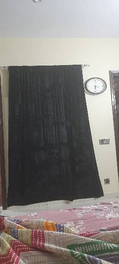 black velvet curtain in good condition 0