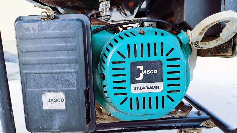 Jesco Generator 5.5 KVA, Sealed Engine Excellent condition 3