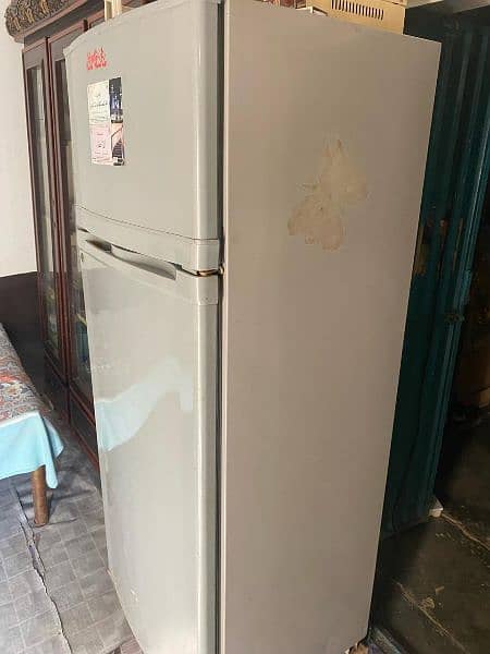 Refrigerator Bari Farig Hy 1