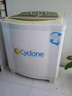 Kenwood Cyclone Washing and Dryer machine