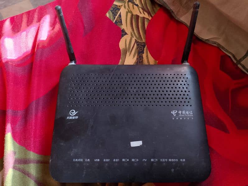 Huawei fiber wifi router HG8245 GPON 2