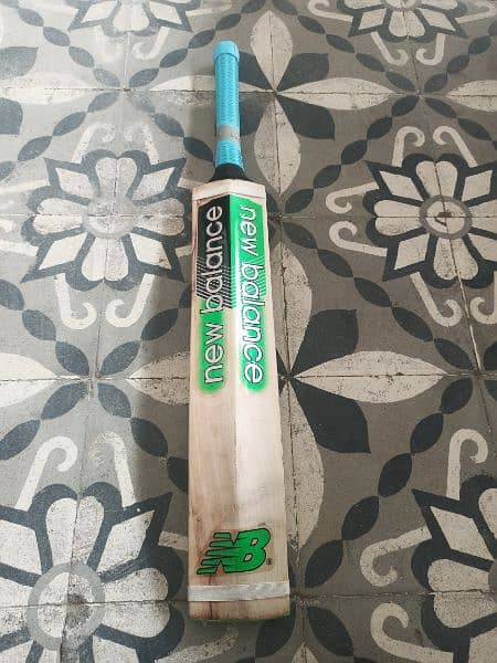 just one match bat used totally new bat 99% new 16 to 17 grans 2