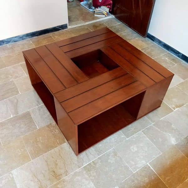 Center Tables/ Coffee Tables 19