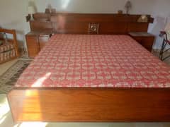 queen size bed set with dressing table