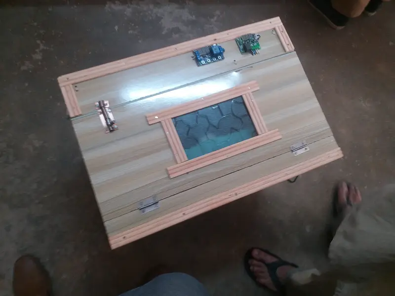 30 eggs incubator manual, semi or full automatic for hatching eggs — photo 7