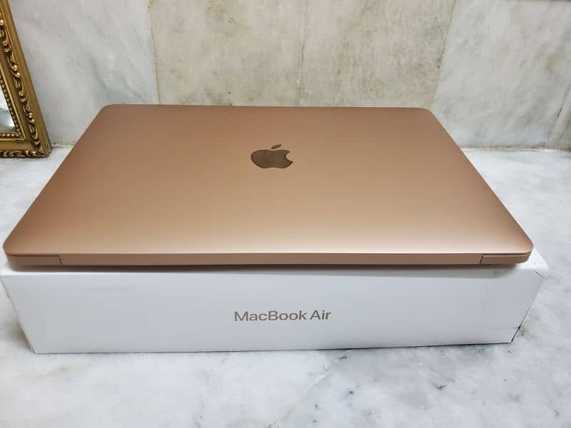 Macbook Air M1 Gold New Scratchless 10/10 Condition. 3 months Warranty 3