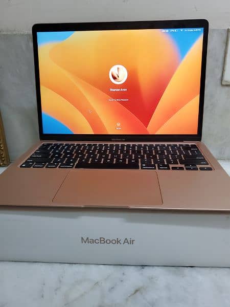 Macbook Air M1 Gold New Scratchless 10/10 Condition. 3 months Warranty 12