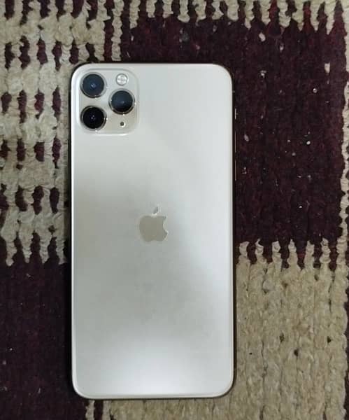 I'm selling my Iphone 11 pro max pta approved 2